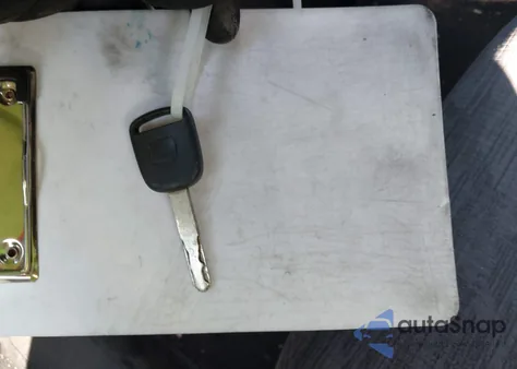 2004 Honda Cr-V Lx z USA, uszkodzony, nr VIN JHLRD68414C016480